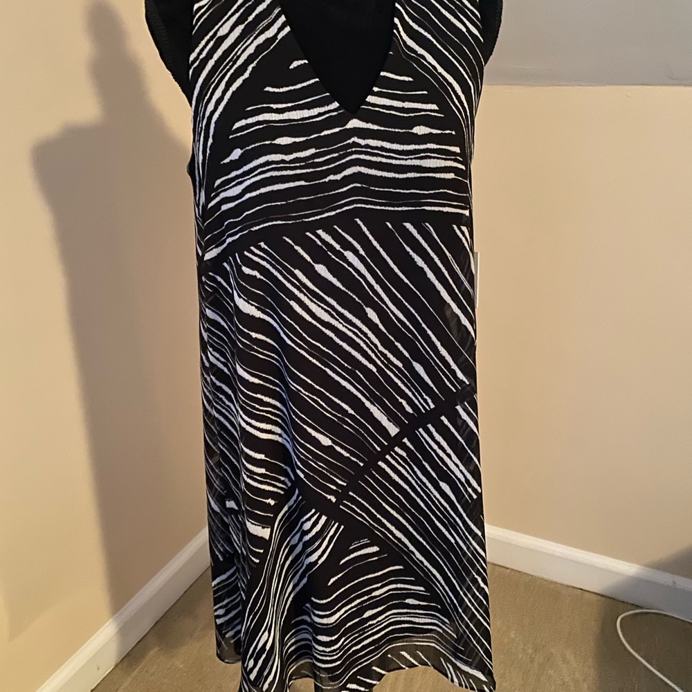 NWT Calvin Klein Dress - size 8